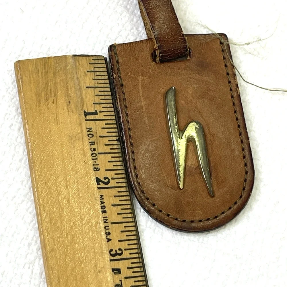 Hartmann Luggage Tag Leather‎ Brown hang tag with buckle 2-3/4